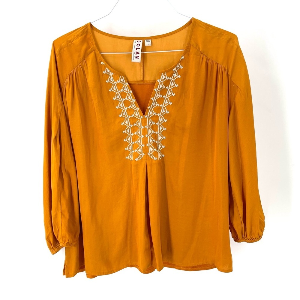 Anthropologie Dolan Alvia Peasant Embroidered V-Neck 3/4 Sleeve Satin Blouse Top - Picture 2 of 8